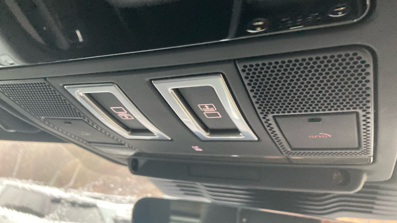 Land Rover Discovery 3.0 D350 Dynamic SE 5dr Auto Diesel Station Wagon